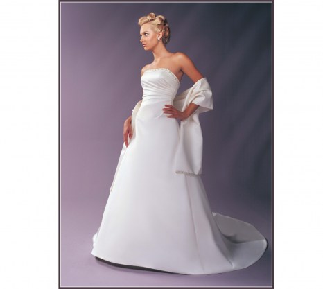 Darcy ivory satin wedding dress - size 14